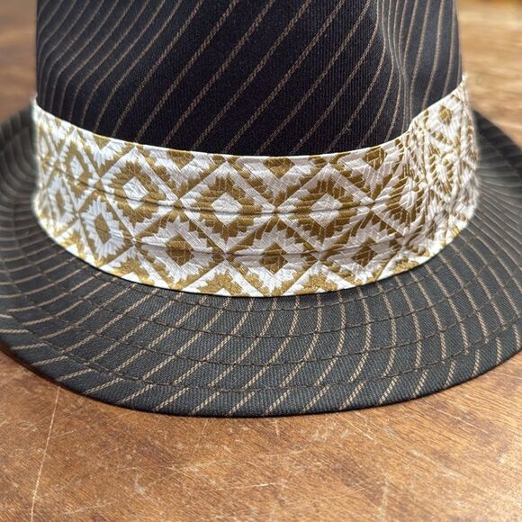 Goorin Brothers Longfellow Classic Fedora Hat - Picture 3 of 6